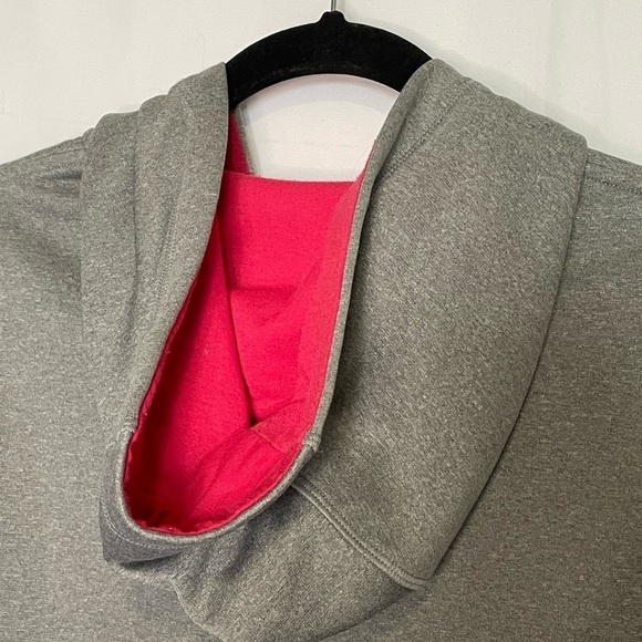 Under Armour/ Women’s long sleeve zip up hooded jacket. - Picture 7 of 7